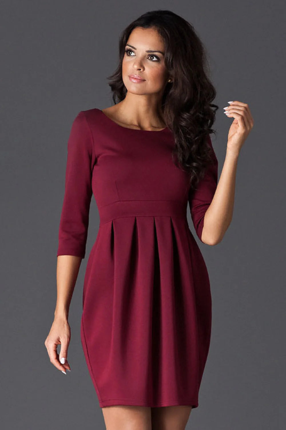 Robe élégante en coton chic beige clair manches trois-quarts pour femme style classique quotidien
