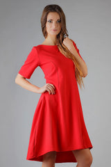 Robe élégante en polyester rouge moderne cintrée manches courtes ourlet asymétrique mode féminine chic