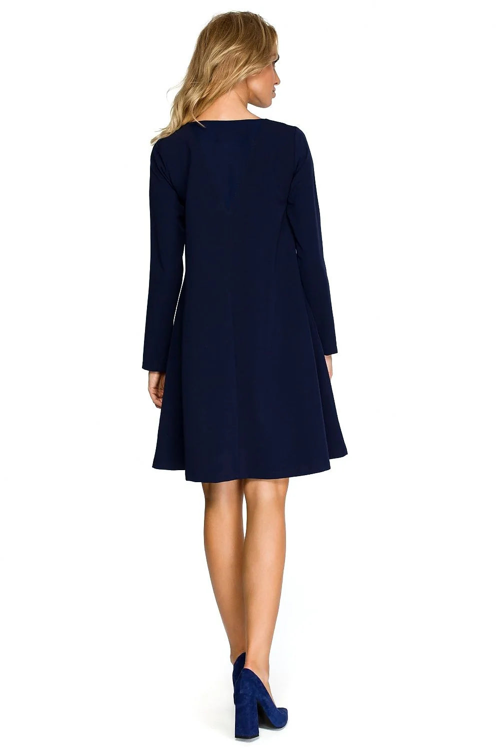 Robe élégante rouge vif en tissu uni pour occasions spéciales style classique femme moderne