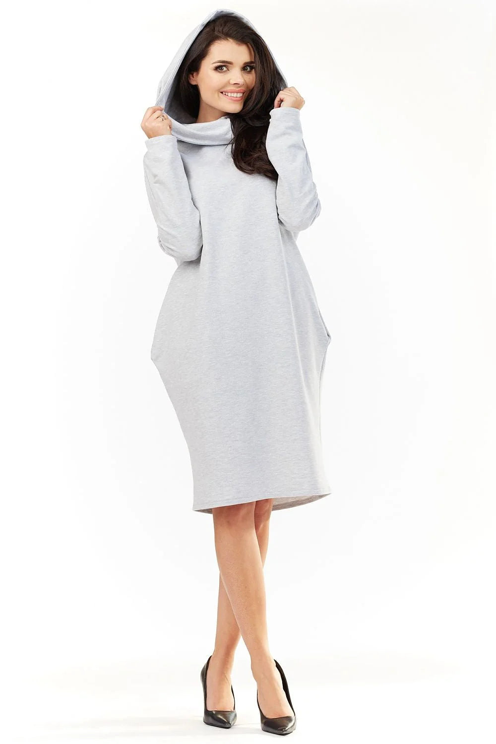 Robe en coton bleu vif casual chic confortable manches longues pour femme moderne au quotidien