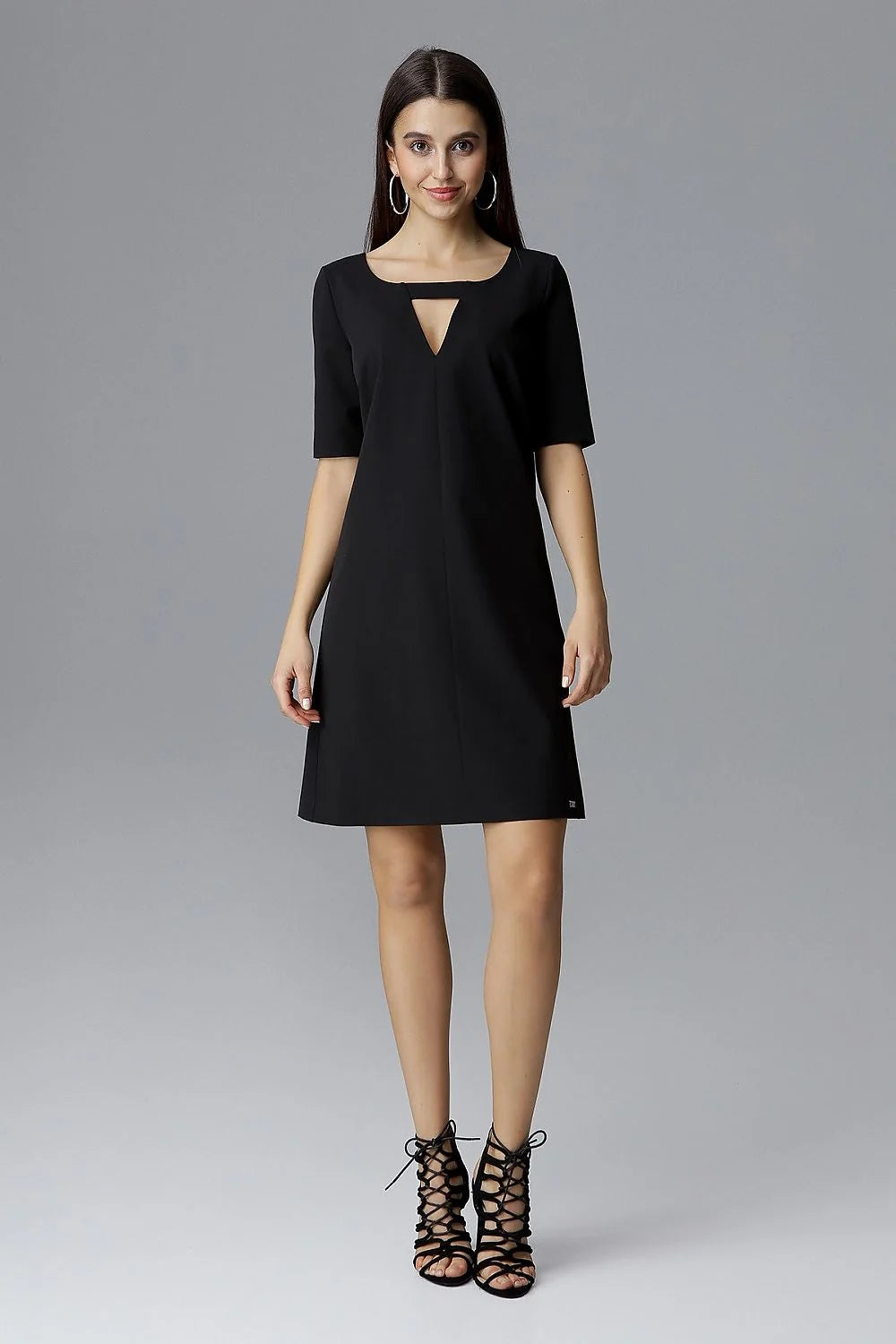 Robe en coton jaune moderne élégante à manches courtes pour femme avec découpe col chic