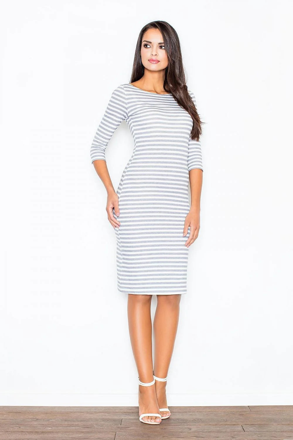 Robe en coton rayée élégante casual manches trois-quarts encolure bateau pour sorties chic quotidiennes