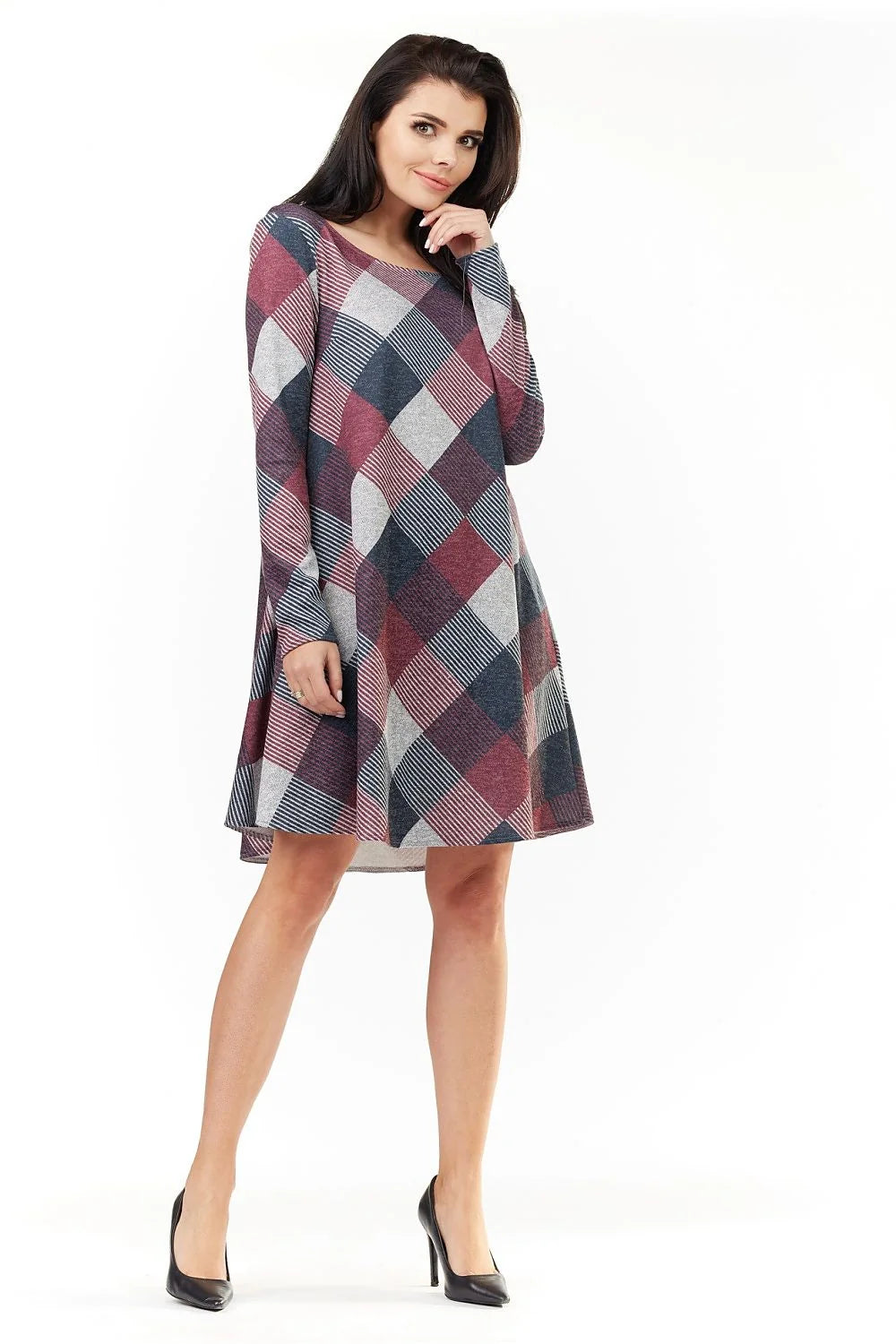 Robe femme coton décontractée élégante à carreaux manches longues idéale automne-hiver pour toutes occasions