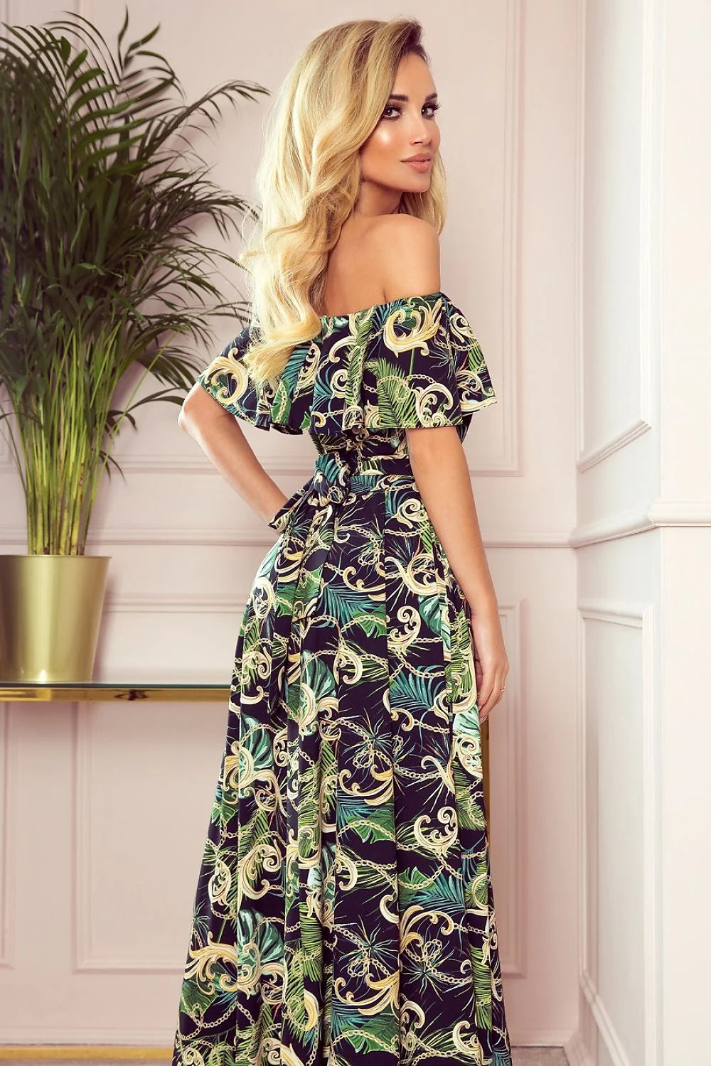 Robe longue en coton à motifs floraux élégante et confortable pour femmes modernes et occasions spéciales