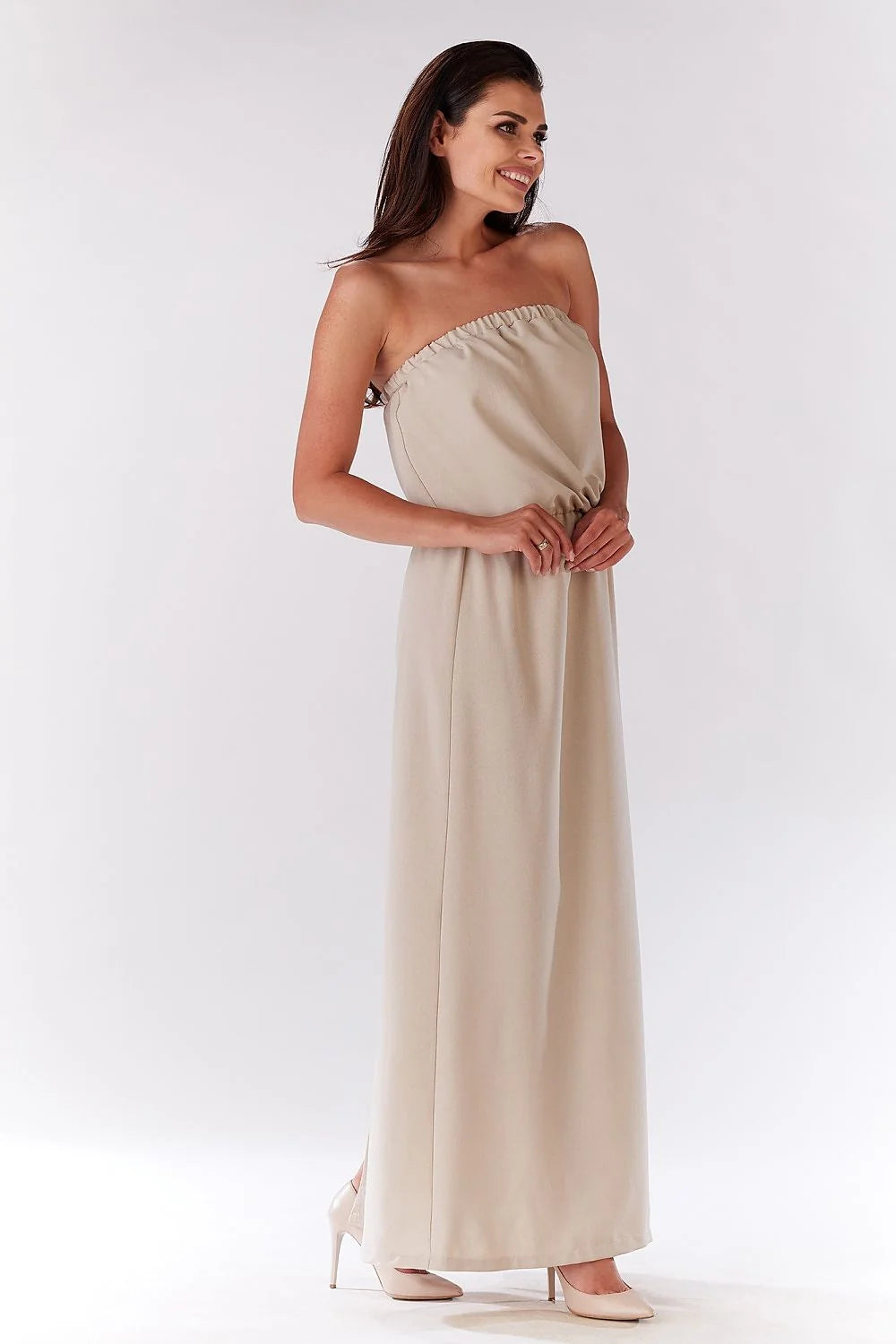 Robe longue en coton chic et décontractée pour sorties élégantes femme moderne style intemporel