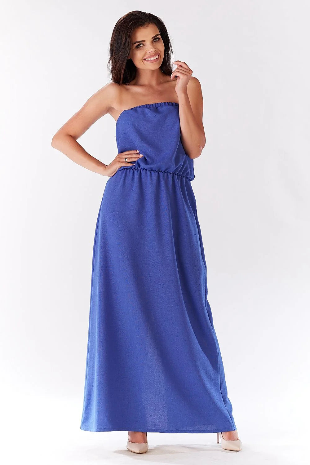 Robe longue fluide coton élégante et confortable pour sublimer silhouette des femmes modernes et actives