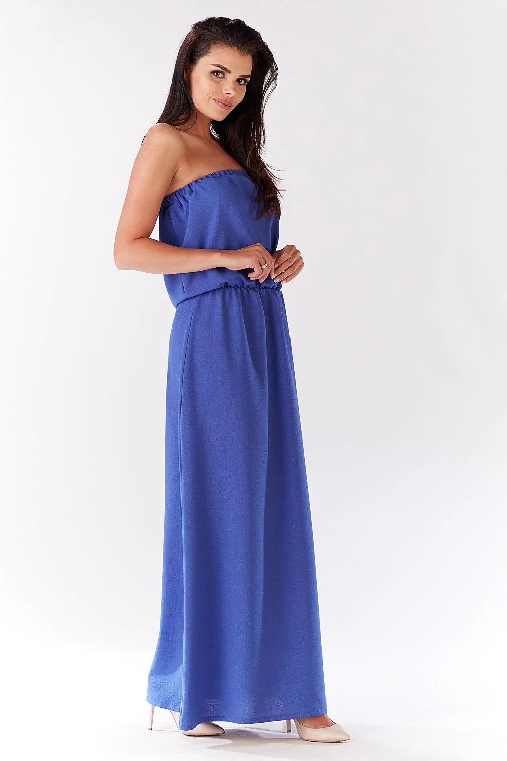 Robe longue fluide coton élégante et confortable pour sublimer silhouette des femmes modernes et actives