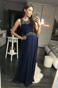 Robe longue mousseline élégante bleu marine avec strass pour soirée chic et sophistiquée femmes