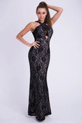 Robe longue noire en dentelle élégante et sexy pour soirées et cocktails sophistiqués femmes modernes