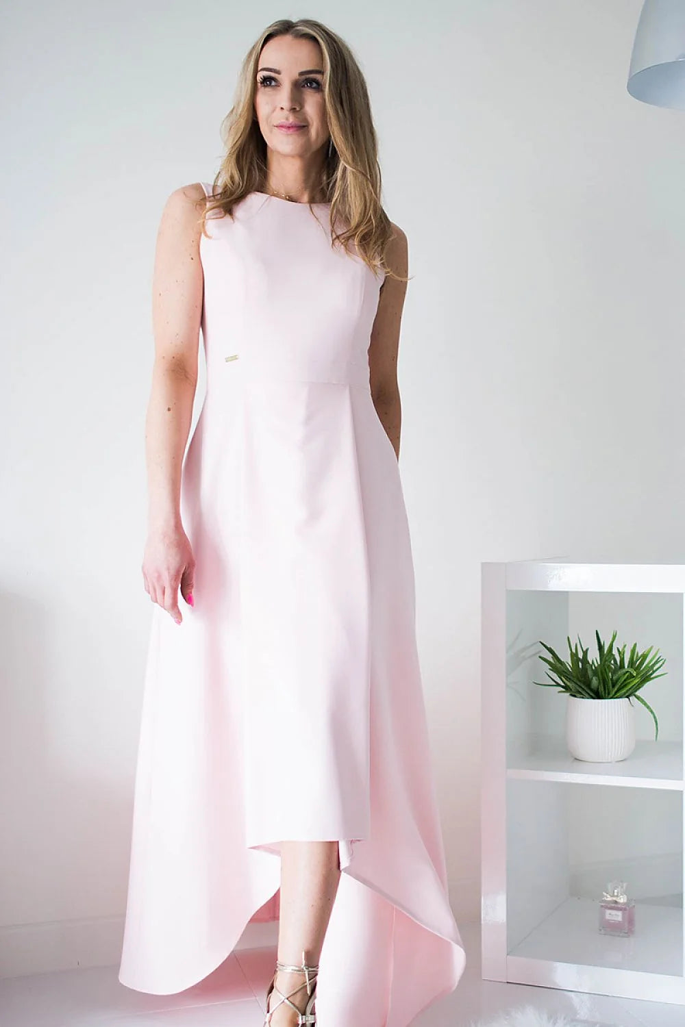 Robe longue satin bleu royal chic asymétrique sans manches élégante soirée femme cocktail