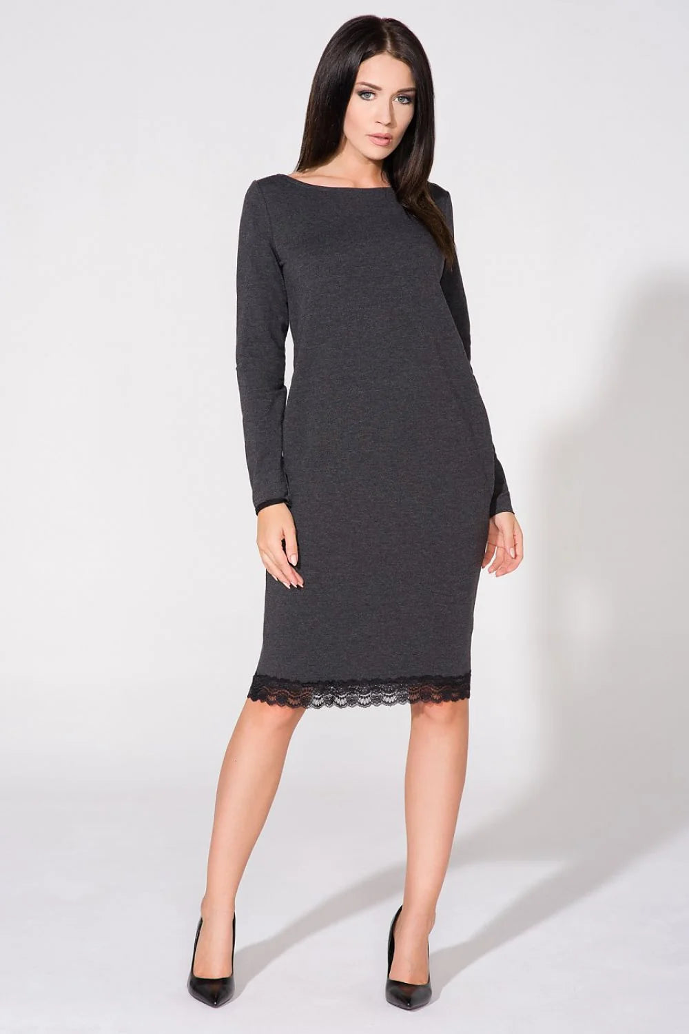 Robe mi-longue en dentelle élégante bleu marine confortable pour femmes modernes et occasions spéciales