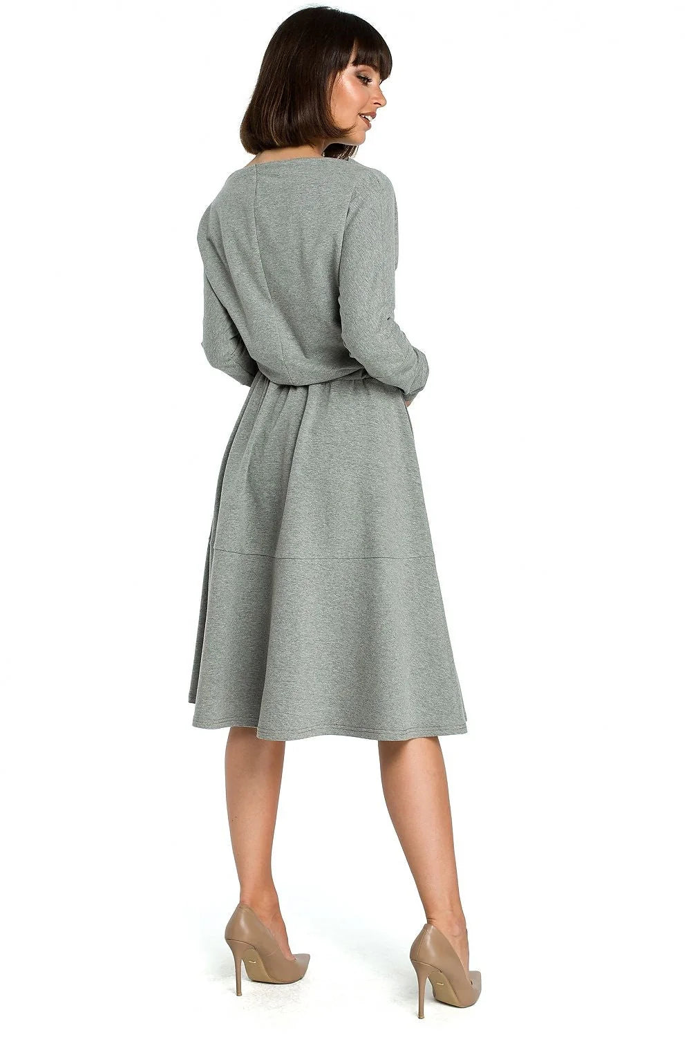 Robe mi-longue en polyester chic et confortable bleu électrique manches longues col bateau évasée