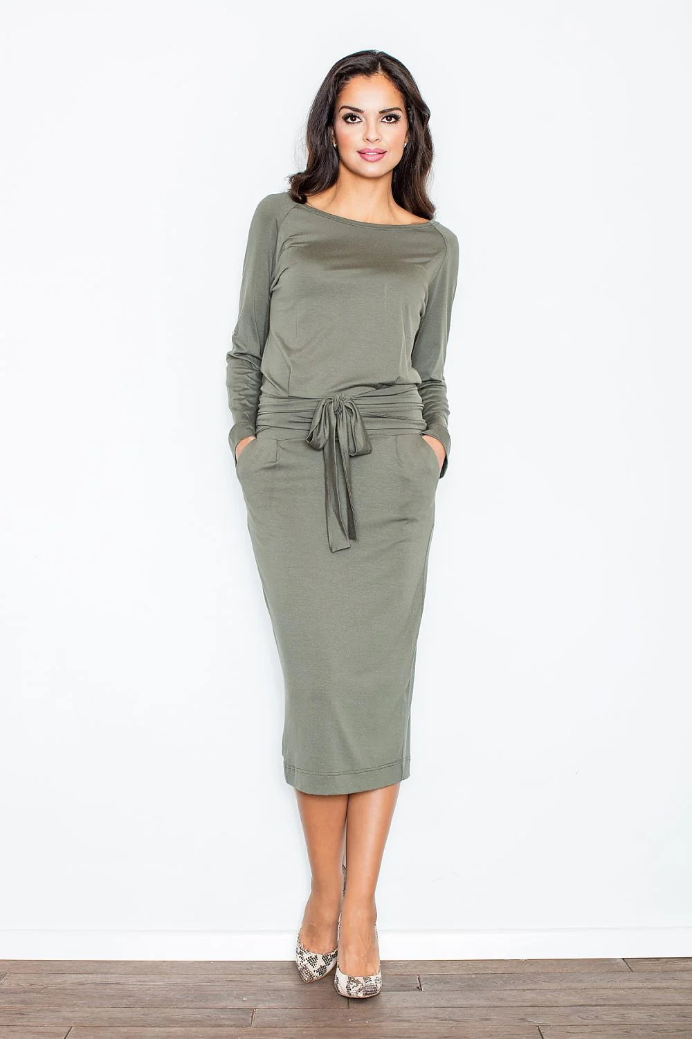 Robe midi coton décontractée élégante avec ceinture manches trois-quarts pour confort quotidien femme moderne