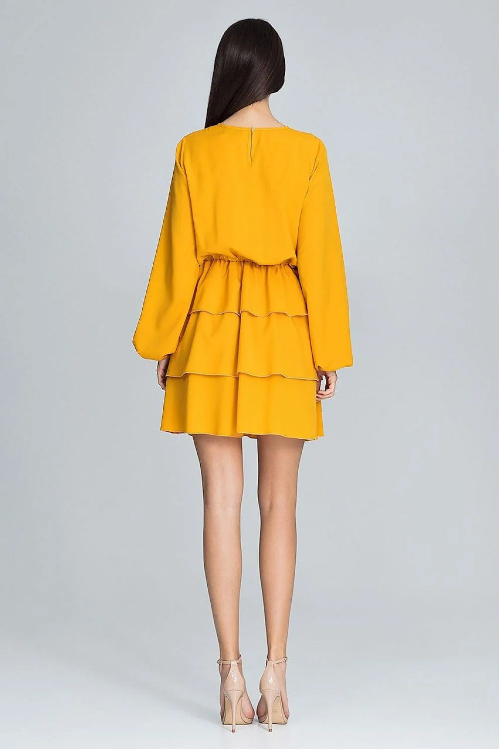 Robe noire polyester chic manches longues volants élégante féminine cocktail soirée mode femme