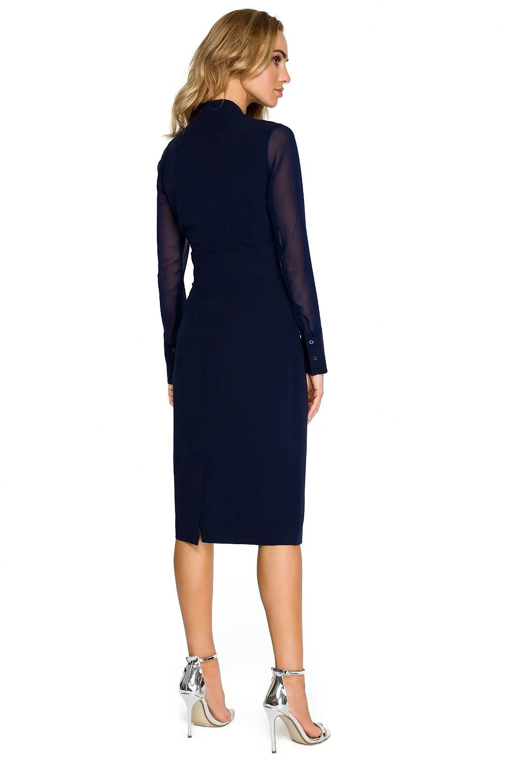 Robe polyester rouge vif élégante ajustée manches longues encolure V longueur genoux soirée chic