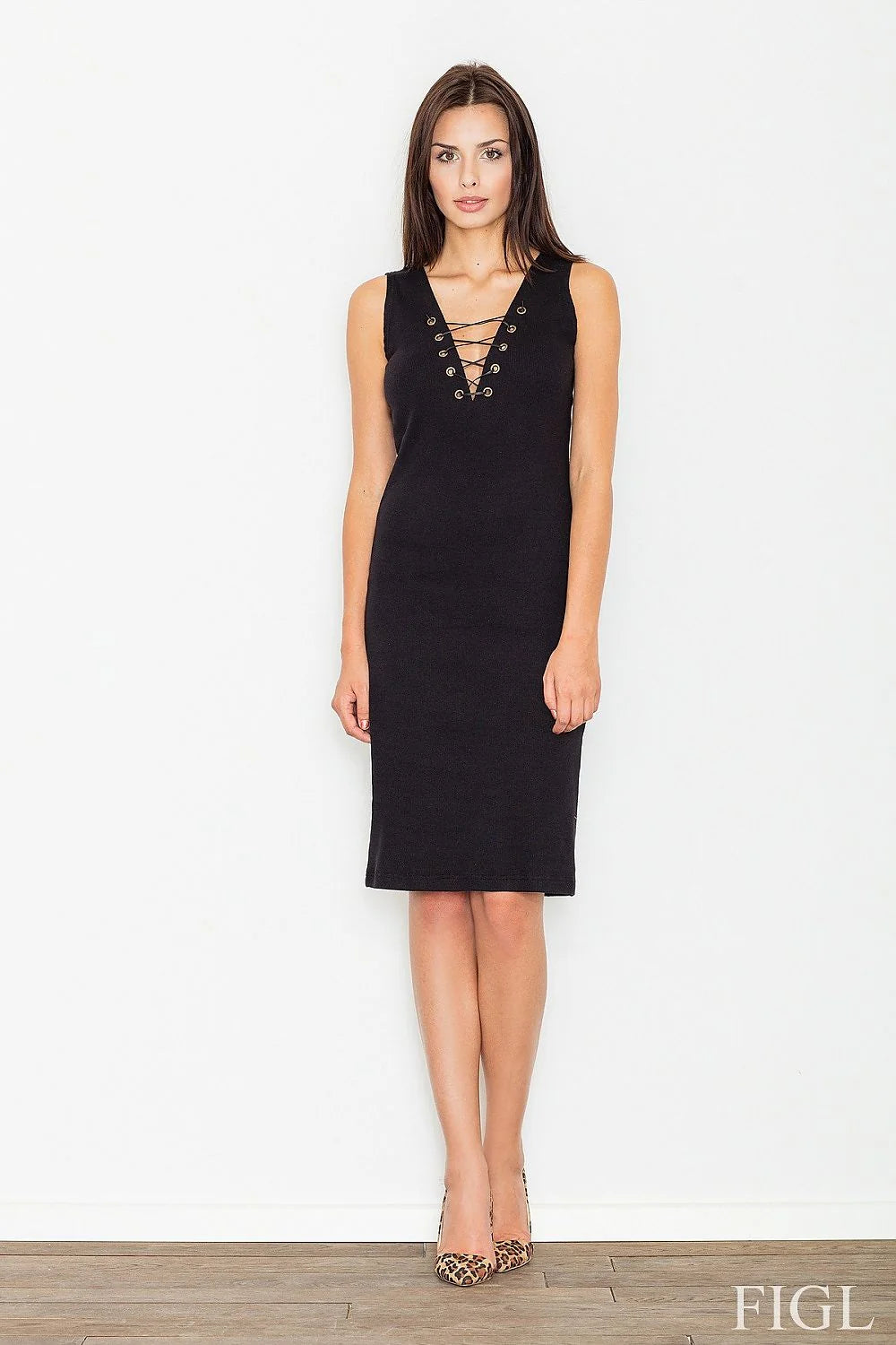 Robe rose pâle coton décontractée moderne lacée élégante confortable mode féminine quotidienne tendance