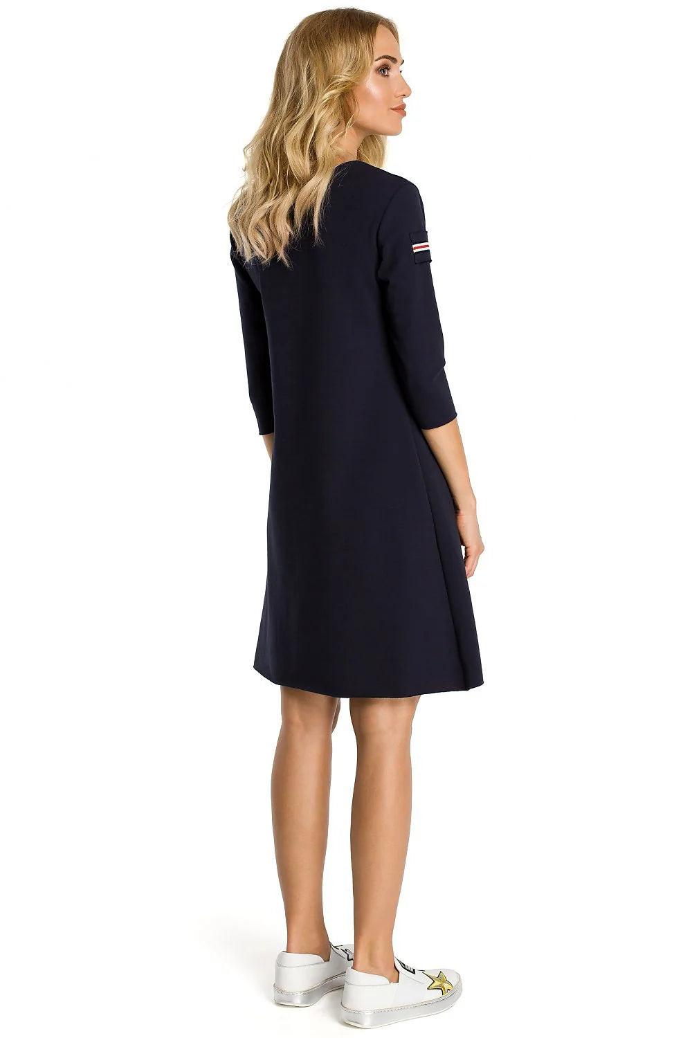 Robe rouge coton moderne élégante décontractée manches trois-quarts poche mode féminine style quotidien