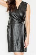 Robe soirée simili cuir noir moderne élégante sans manches croisée col V pour femme audacieuse
