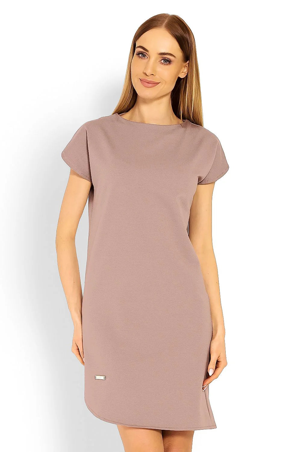 Robe t-shirt en coton taupe clair confort décontracté manches courtes col rond style quotidien