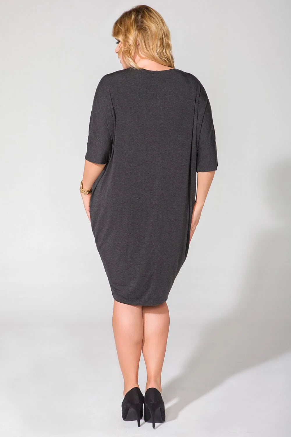 Robe tricot large élégante confortable idéale journée moderne femmes raffinées style décontracté occasions spéciales