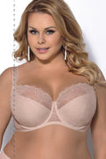 Soutien-gorge semi-coussiné dentelle raffinée Gorsenia maintien optimal confort silhouette élégante lingerie féminine élégante