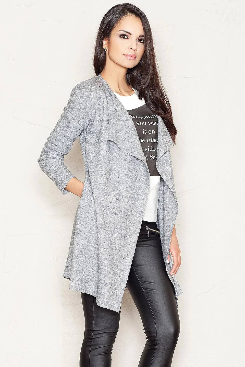 Sweatshirt coton élégant et confortable pour femmes modernes style décontracté manches longues parfait quotidien