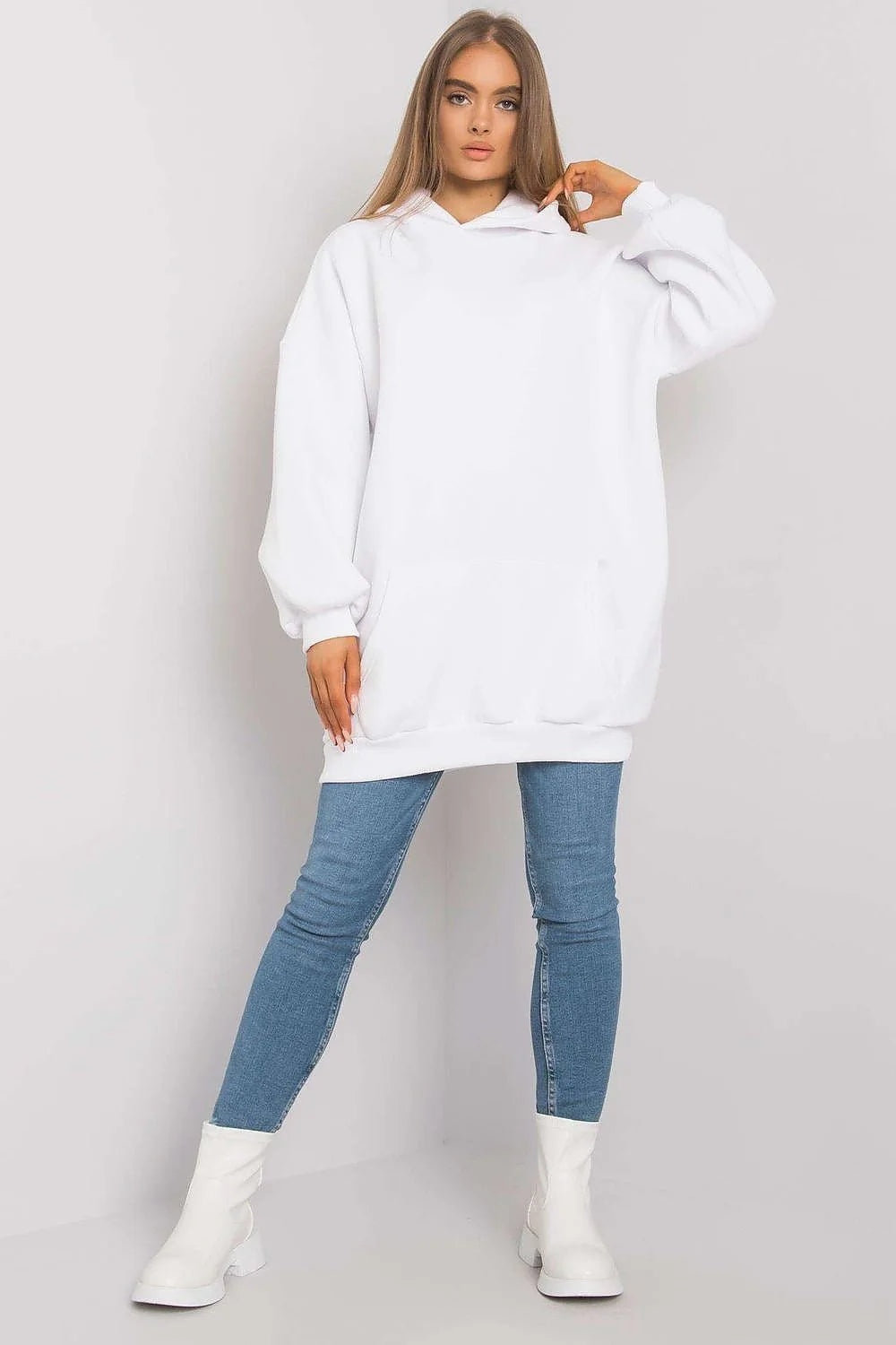 sweatshirt oversize femme blanc molleton doux coton élasthanne coupe ample mi cuisses capuche large manches longues poche kangourou