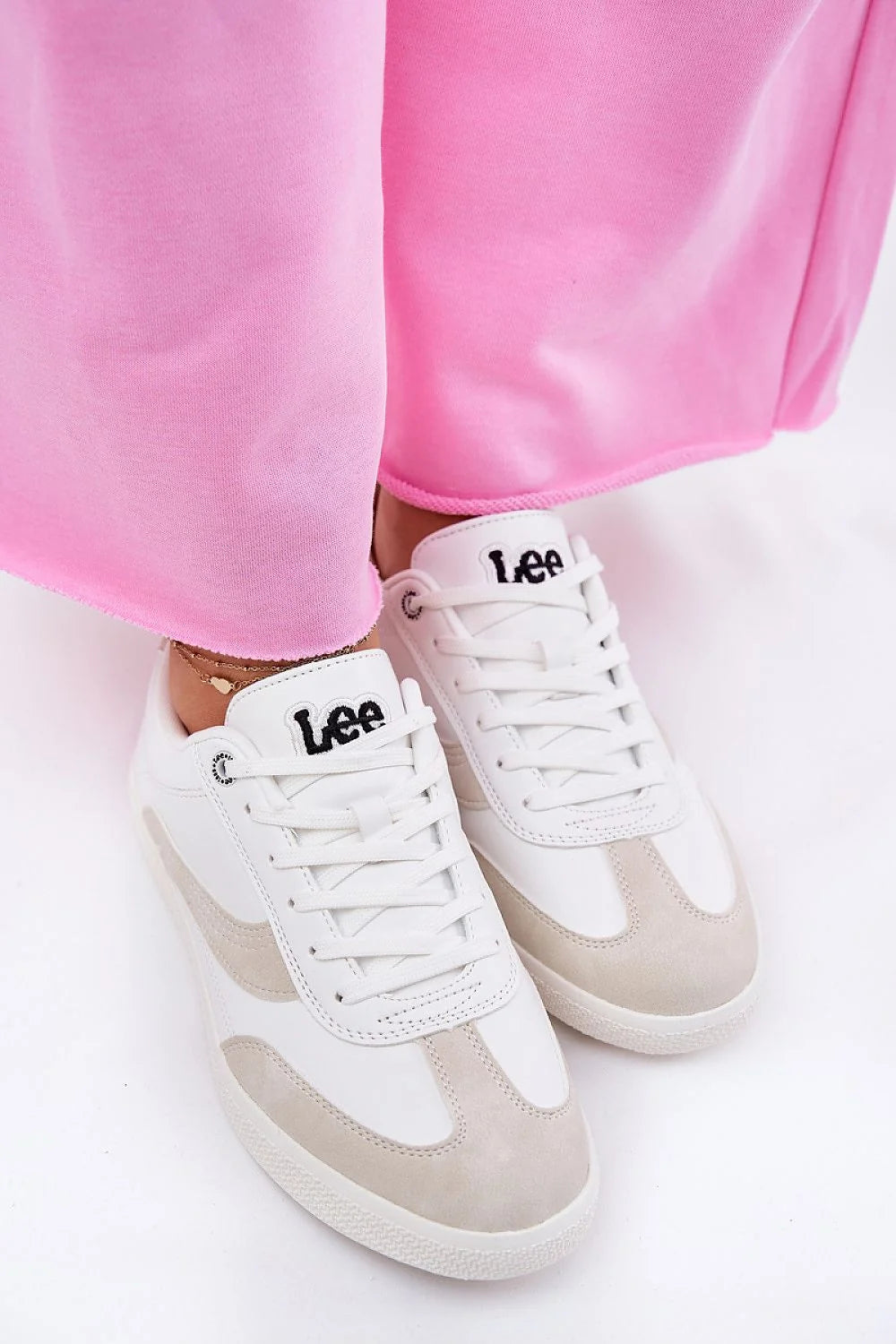 Chaussures de sport modernes pour femmes en cuir artificiel, confortable, design urbain, baskets Lee, style élégant, baskets blanches, occasion quotidienne