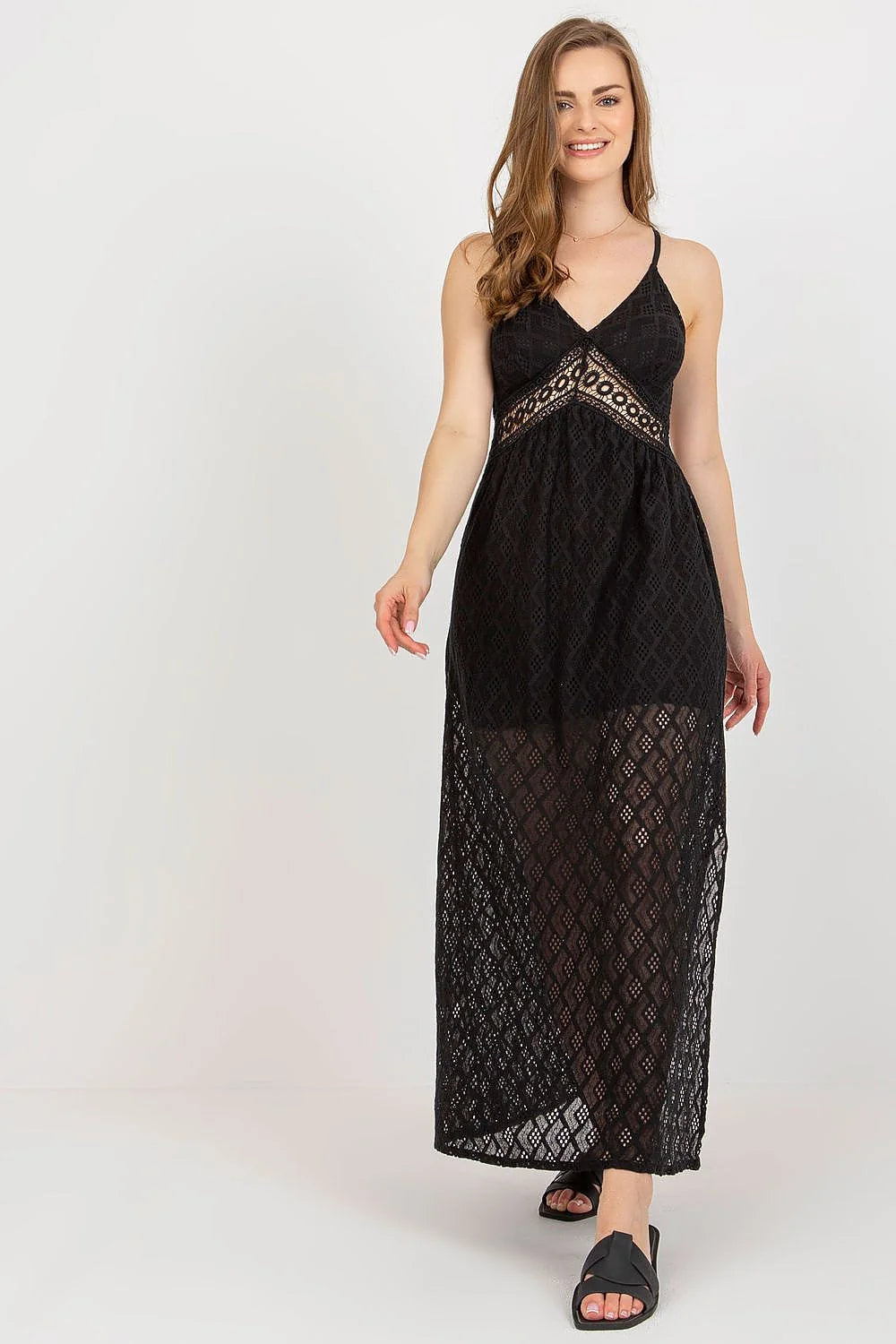 robe longue dentelle noire bretelles fines décolleté subtil taille empire ajouré jupe fluide transparente courte fente latérale cheville bohème élégante