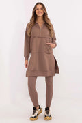 Ensemble féminin coordonné longue tunique manches longues fermeture éclair pantalon ajusté couleur brun terreux femme