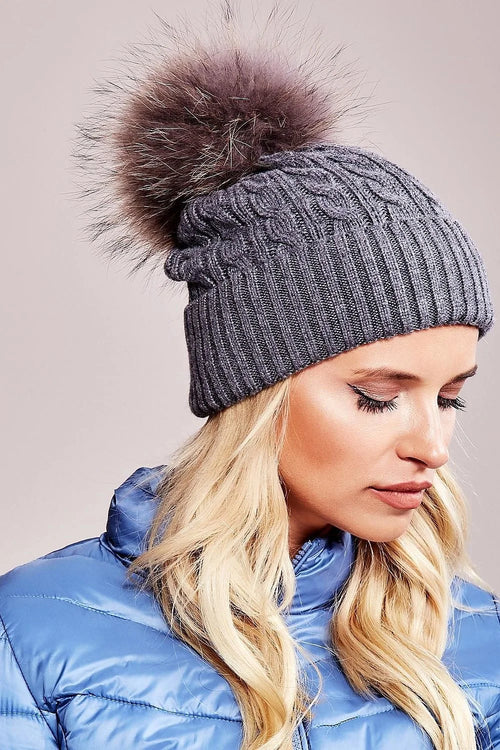 Bonnet d'hiver pour femmes style moderne avec pompon en fausse fourrure maille côtelée acrylique coton cachemire gris subtil