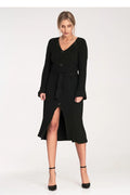 robe cardigan midi maille côtelée noire encolure V boutonnée manches longues ceinture nouée fente centrale tricot extensible ajustée