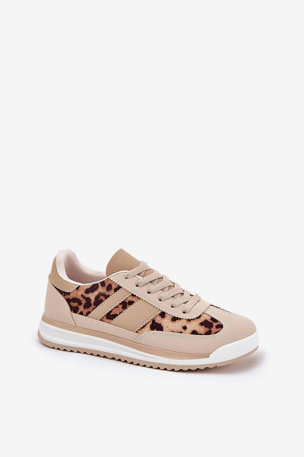 Chaussures de sport tendance pour femmes, beige clair, motif léopard, lacets assortis, semelle en caoutchouc, confort maximal, style casual chic, baskets élégantes, matériels durables, idéales pour le quotidien, look moderne, baskets femme