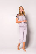 Ensemble pyjama viscose douce style confort élégant manches courtes dentelle gris clair femme nuit