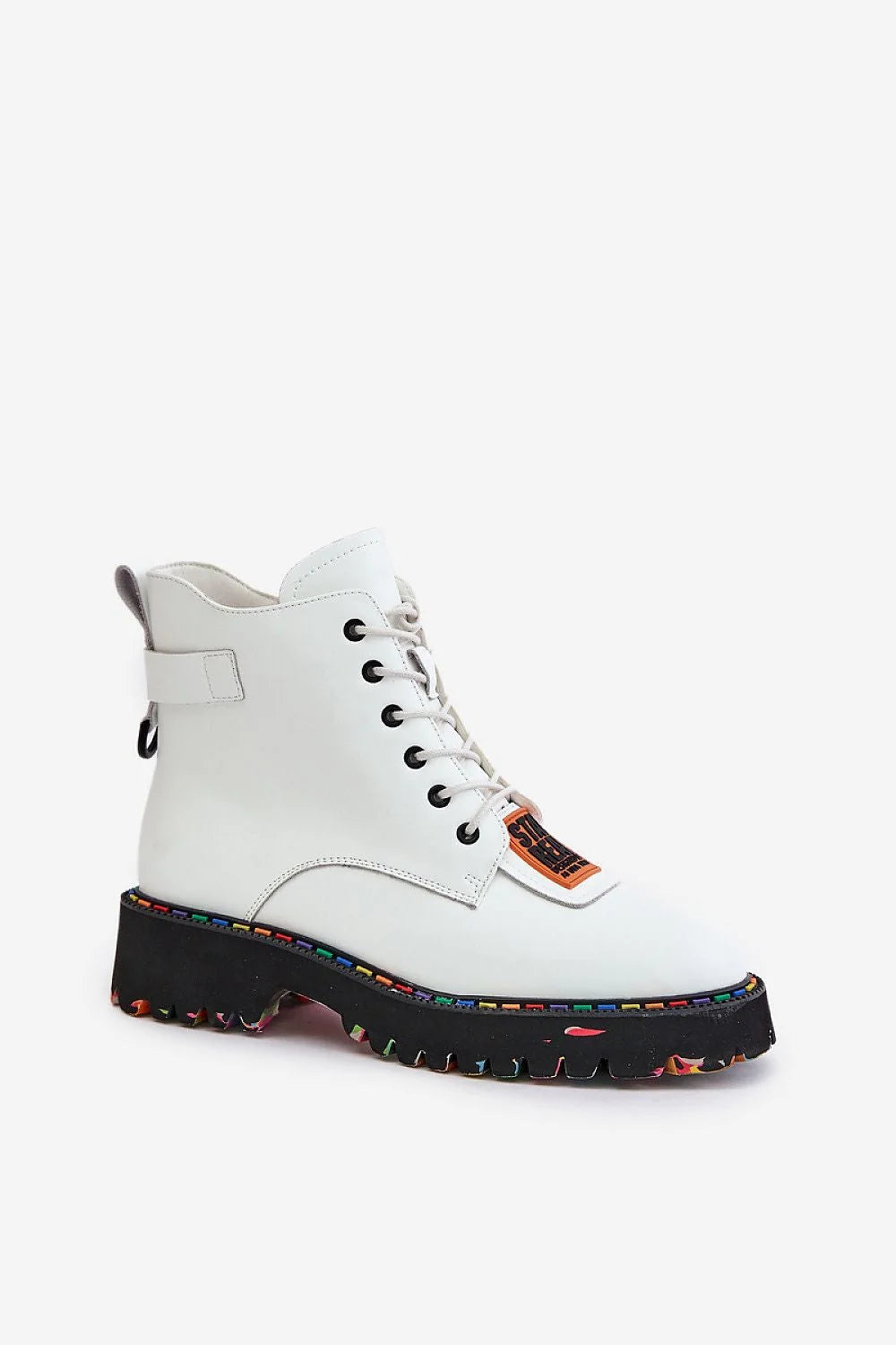 Bottes pour femmes audacieuses élégantes cuir blanc lisse haute qualité fermeture éclair latérale semelle caoutchouc éclaboussures logo beige