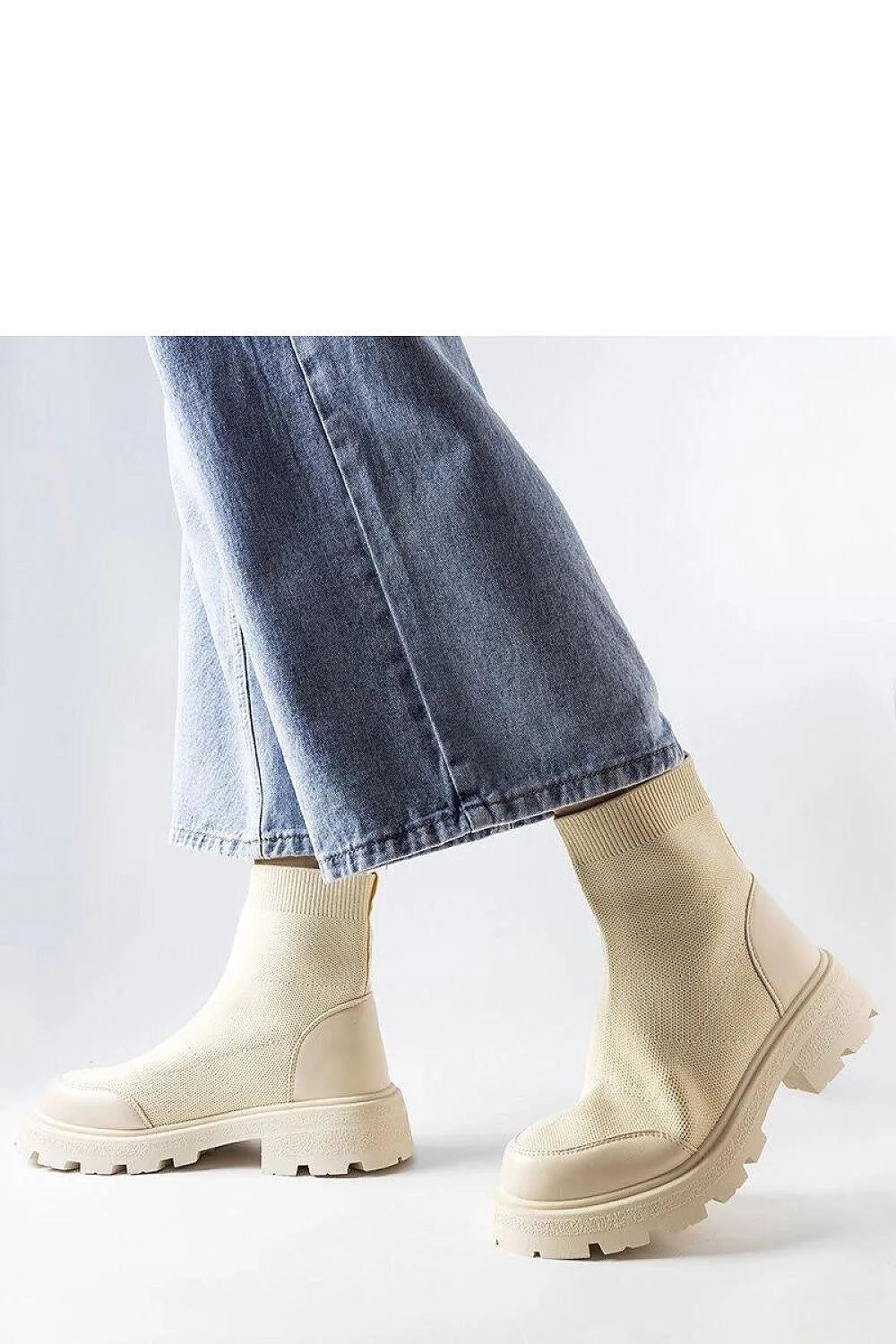 bottines chaussette crème maille extensible montante côtelée bout arrondi empiècements effet cuir semelle plateforme épaisse crantée talon bloc bas confortables