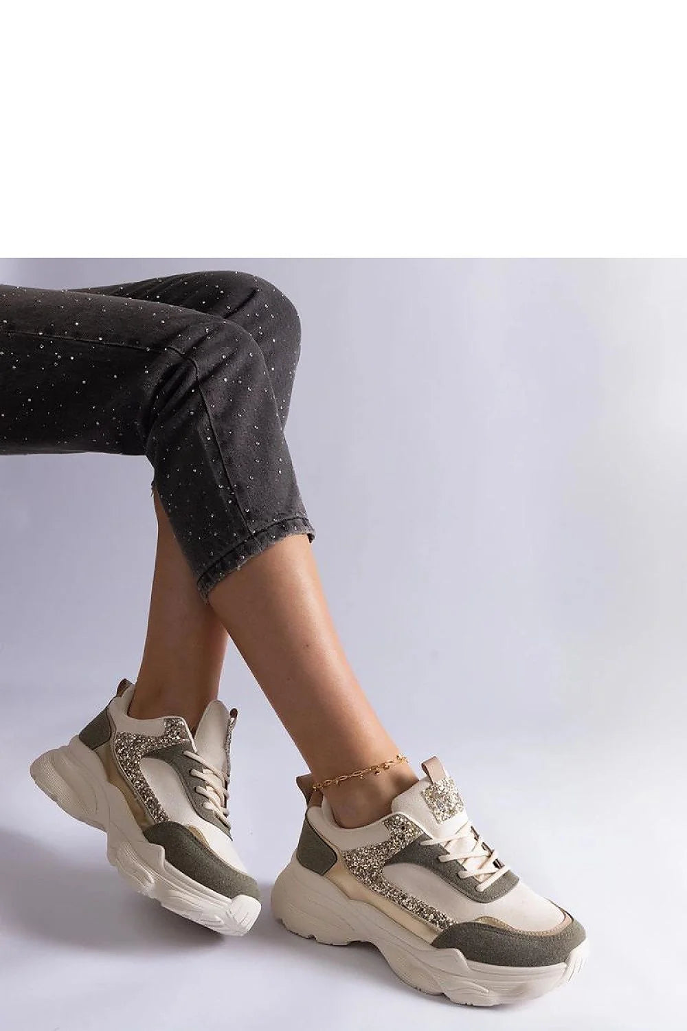 Baskets mode femme Solea design sportif contemporain tige mixte paillettes beige taupe semelle épaisse lacets confortables occasion quotidienne et soirée