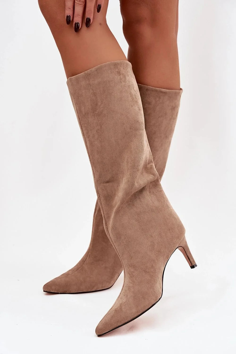 bottes hautes femme suédine écologique taupe mi genou bout pointu tige froncée talon kitten 5cm doublure chaude