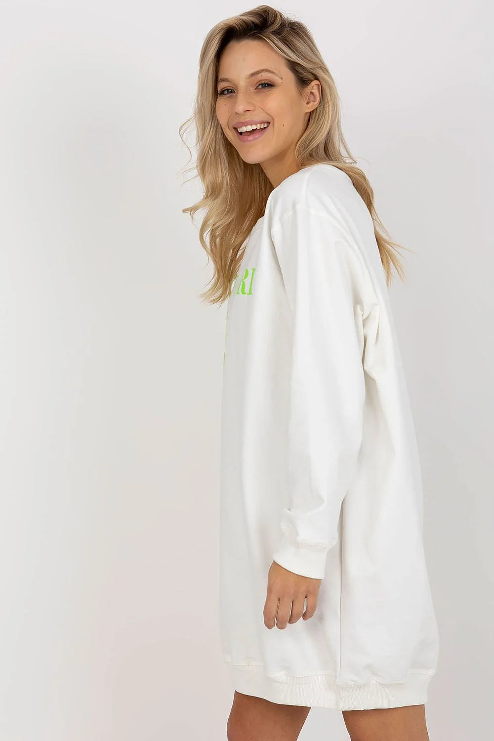 Sweatshirt long pour femme oversize style décontracté couleur blanche motif NEW YORK vert fluo coton polyester elasthanne manches longues poignets côtelés