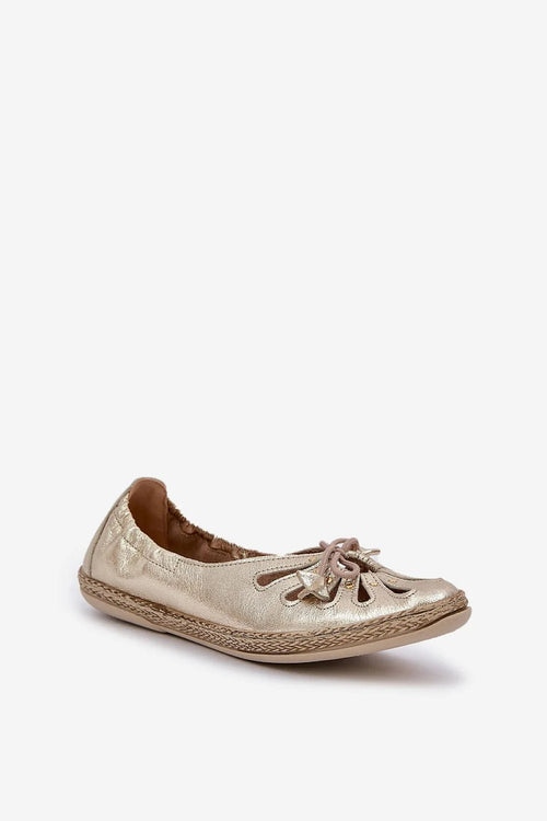 ballerines dorées cuir naturel femmes élégantes raffinées confortables slipon bout rond semelle jute compensée ajourées pétales nœud décoratif