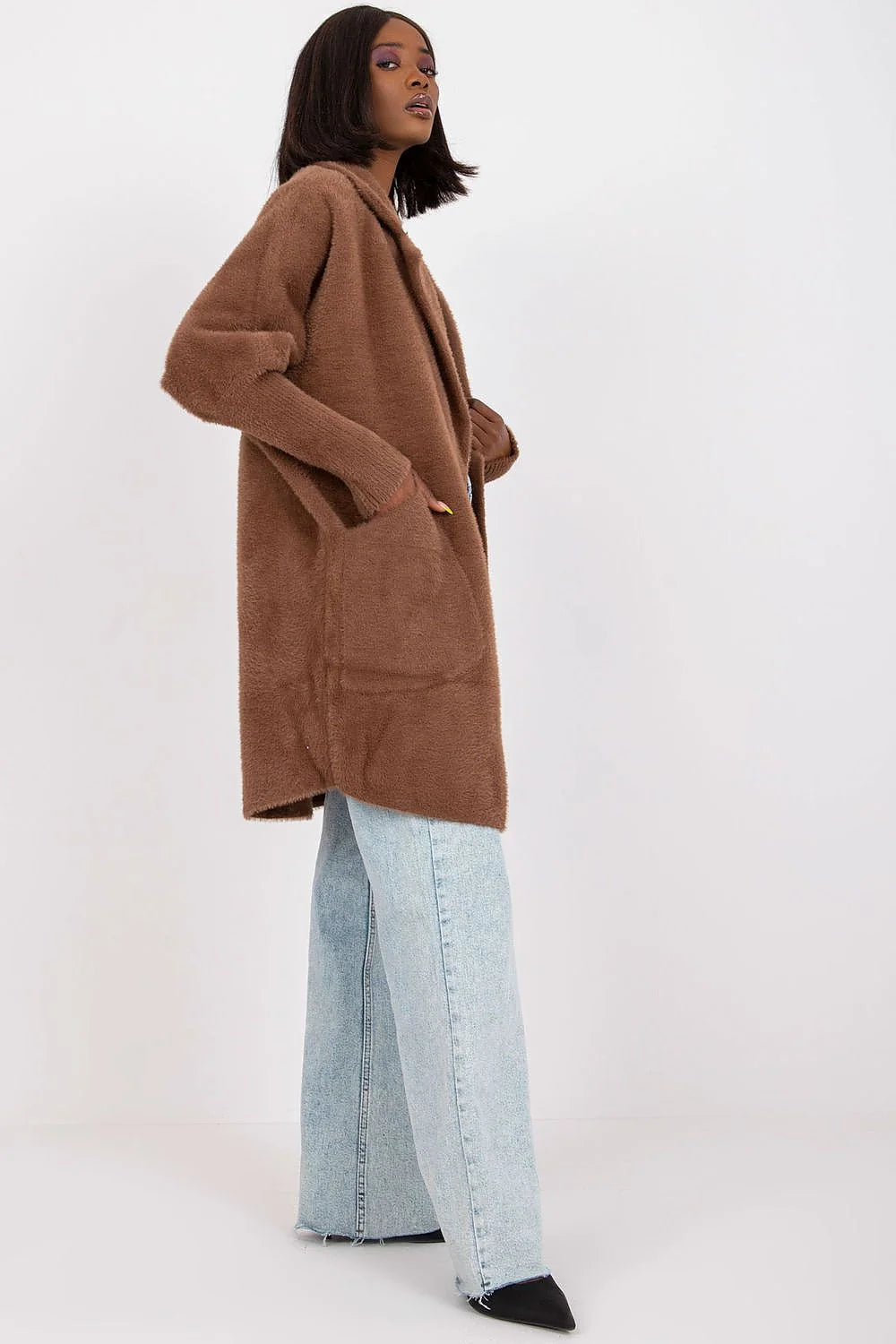 Manteau MBM pour femme coupe droite longueur mi-cuisse poches latérales col à revers matériau doux automne-hiver