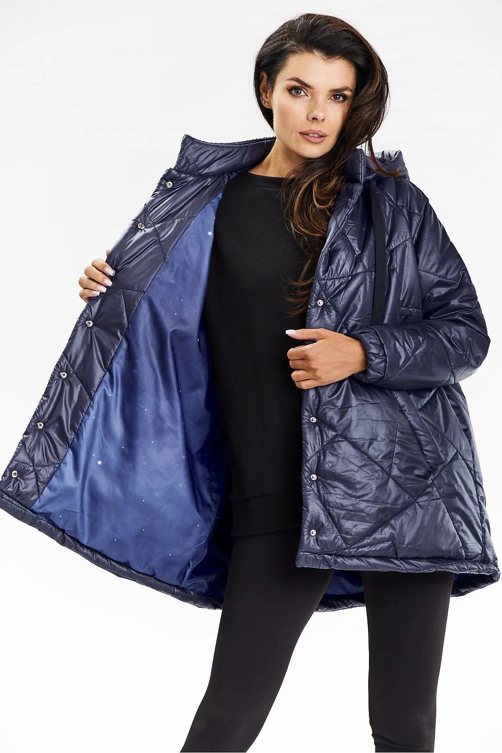 Veste femme matelassée bleu nuit capuche longues manches polyester style moderne fonctionnel
