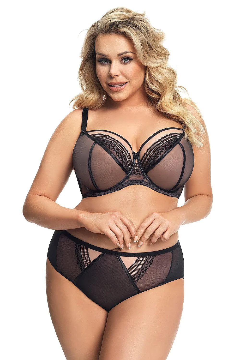 Culotte taille haute tulle dentelle noire élégante sensuelle maintien confortable grandes tailles lingerie chic