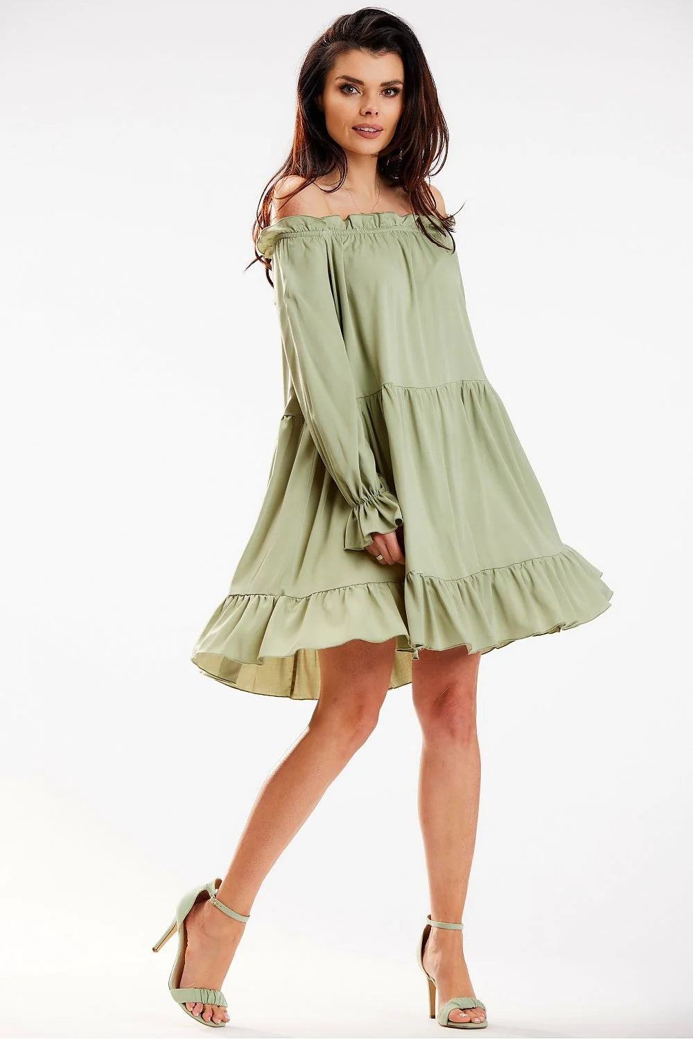 robe jour awama offshoulder vert olive manches longues bouffantes ceinture intégrée taille marquée jupe évasée volants fluide léger
