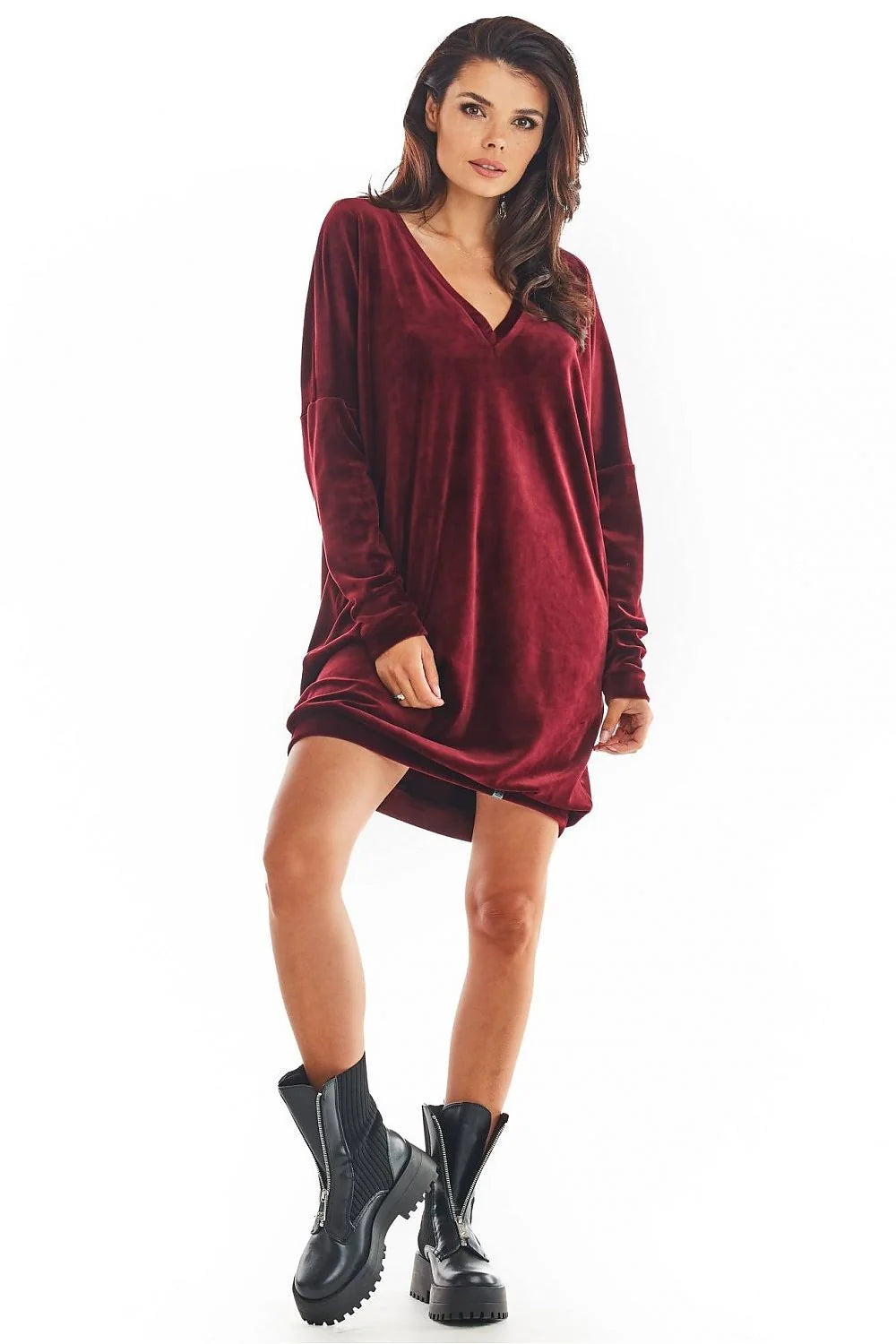 Nuisette velours bordeaux élégante confortable manches longues décolleté en V luxe pour femmes modernes