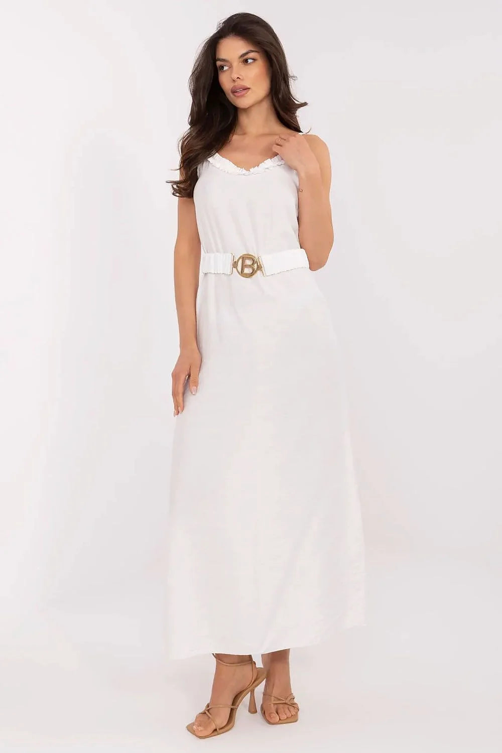 Robe longue blanche design élégant intemporel bretelles fines ceinture dorée coton respirant été femme