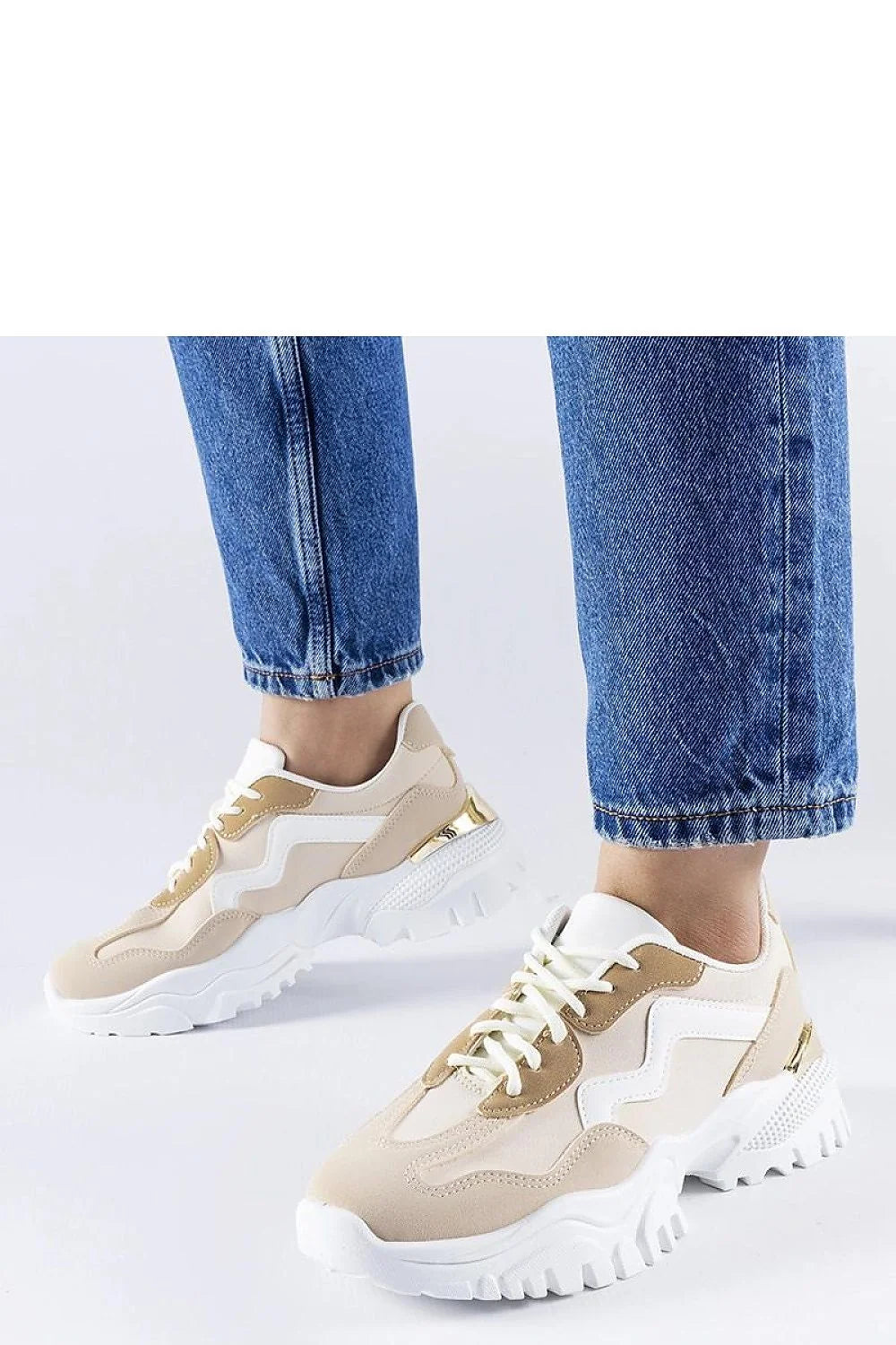 Baskets Solea femmes design moderne sportif beige blanc doré cuir synthétique tissu semelle épaisse lacée