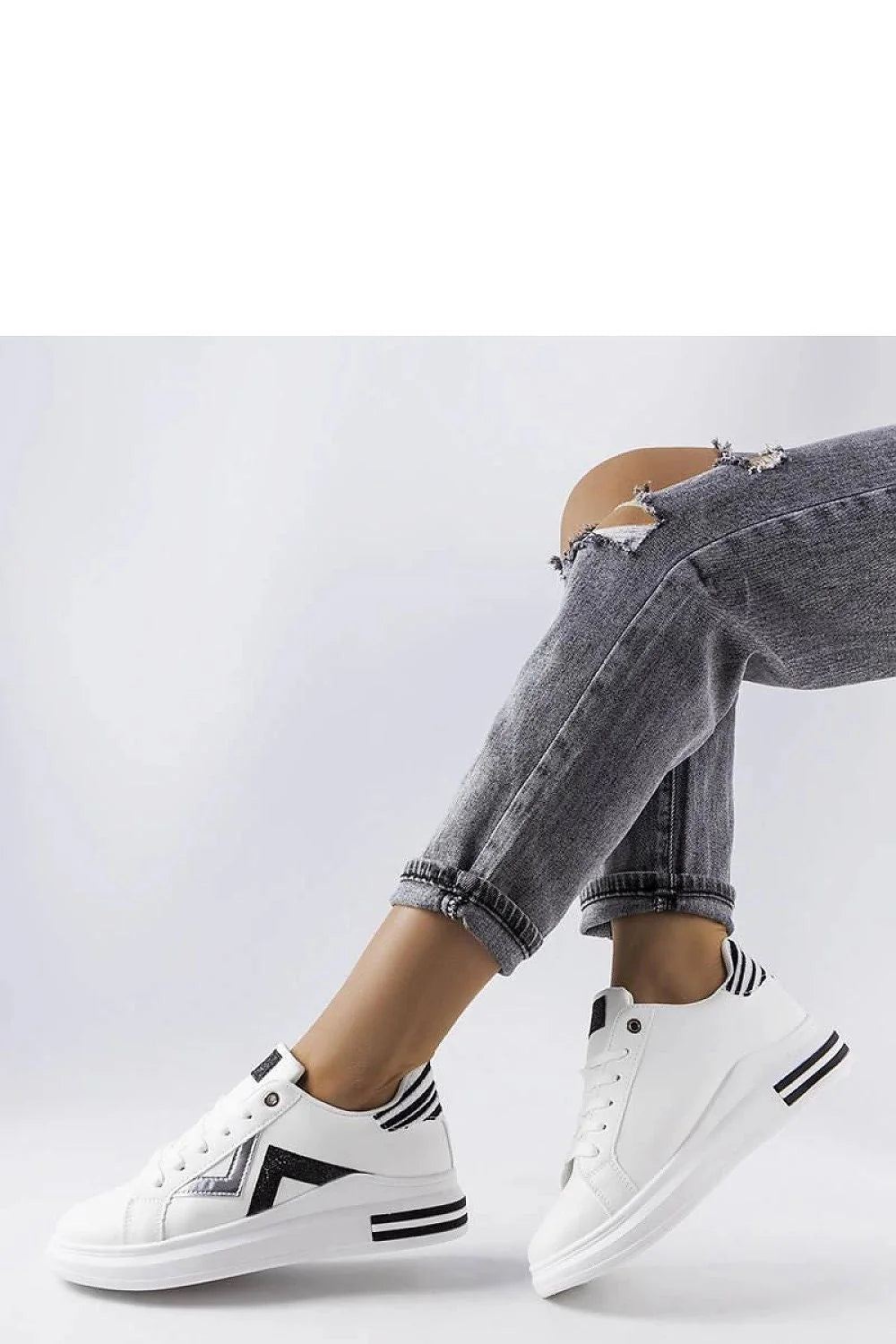baskets Monty blanches noires plateforme basses femme urbaines sportives confortables semelle épaisse amorti adhérence lacets maintien argentés scintillantes synthétique durable