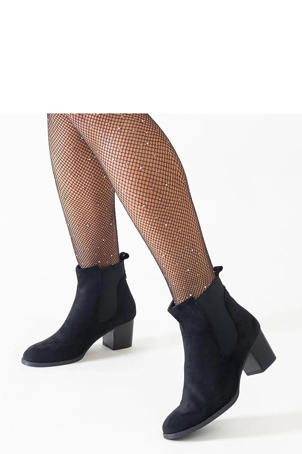 Bottines noires à talon moyen en éco-daim design élégant coupe cheville talon carré inserts élastiques femme