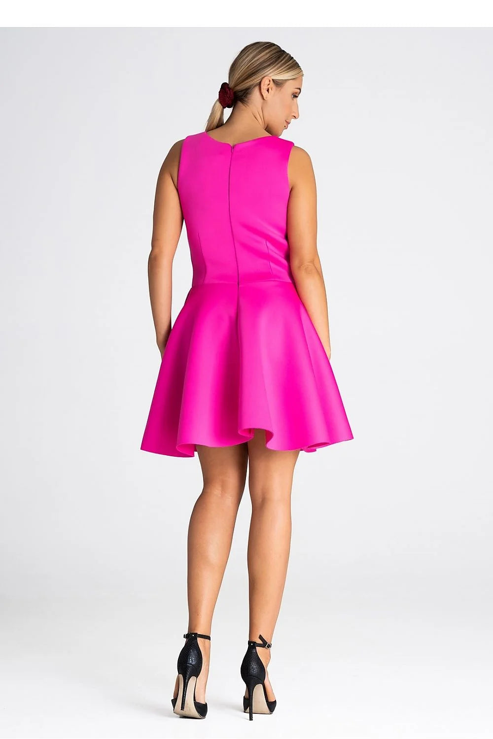 Robe de cocktail fuchsia moderne élégante sans manches col rond buste ajusté jupe évasée ceinture intégrée polyester 100% femme taille ajustable